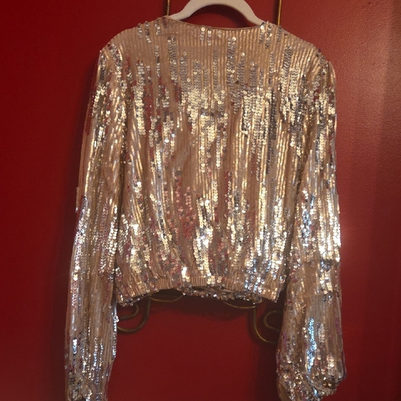 Sequin V-Neck Gold and Silver Women's Top Size XL - Picture 3 of 5